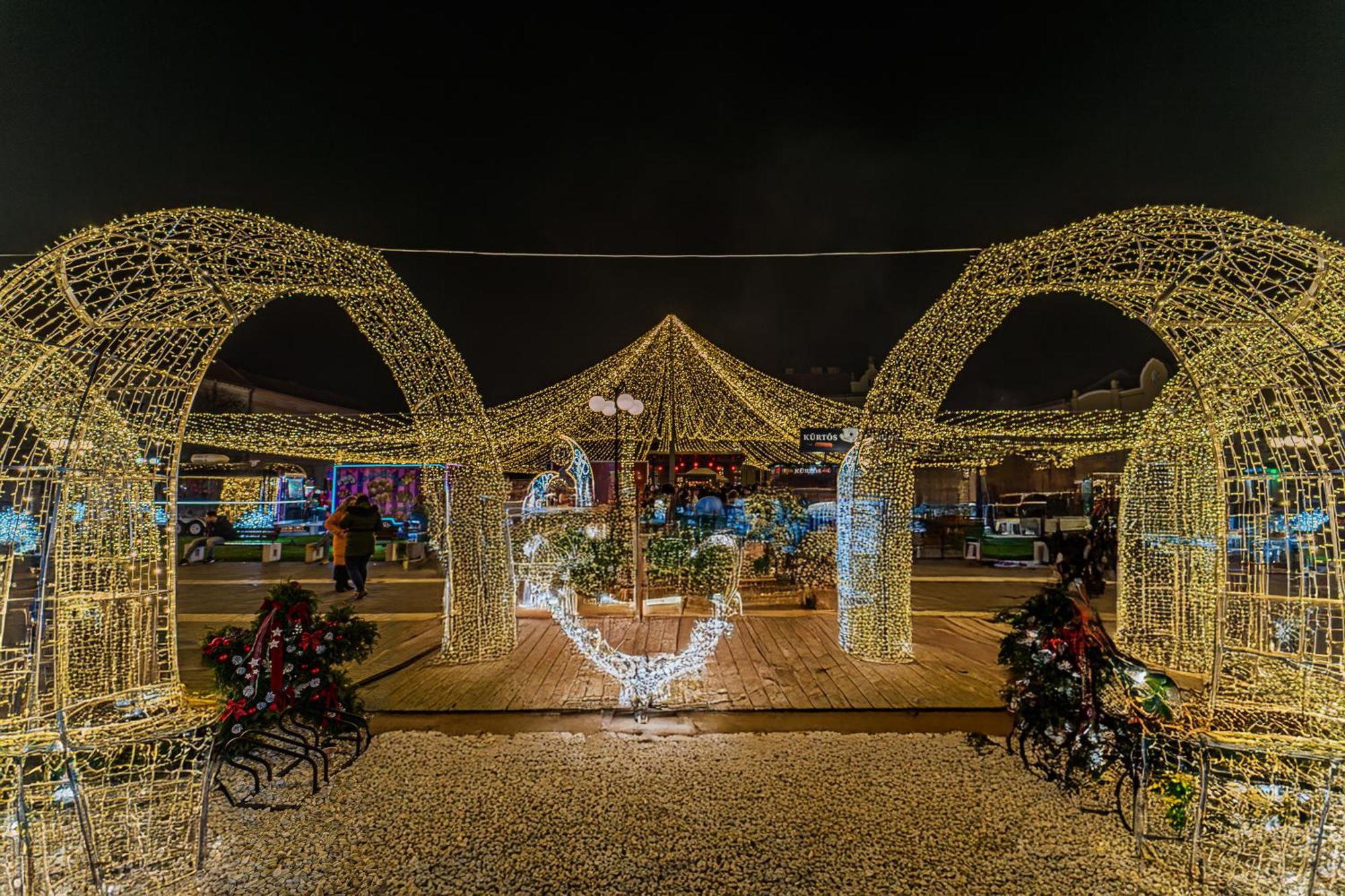 Hera'S Garden อาราด ภายนอก รูปภาพ